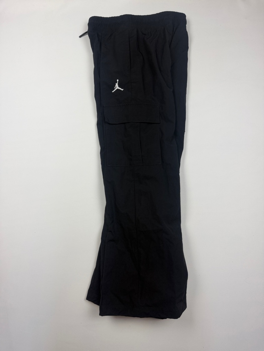 Jordan Black Cargo-Style Track Pants with White Jumpman Girls Medium NWT - Picture 4 of 5